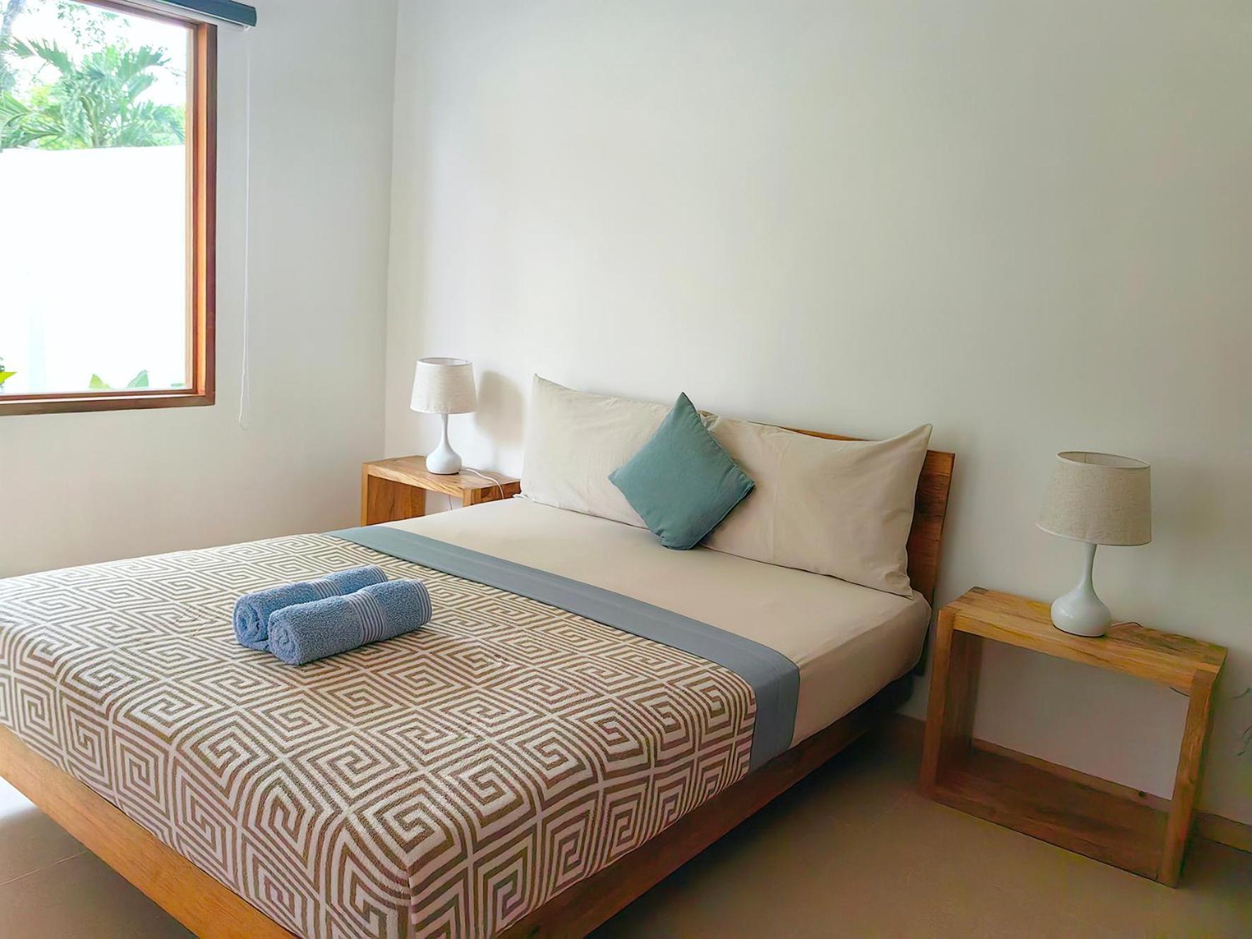 Island World Panglao Hotel Екстериор снимка