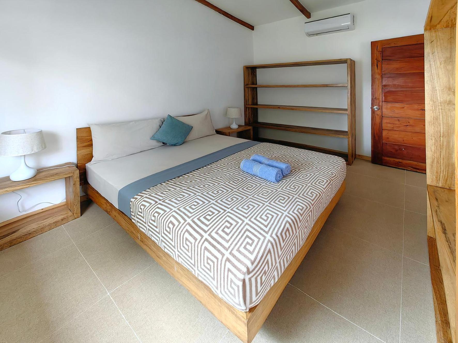 Island World Panglao Hotel Екстериор снимка