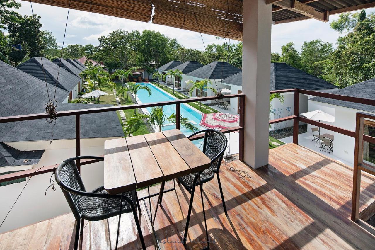Island World Panglao Hotel Екстериор снимка