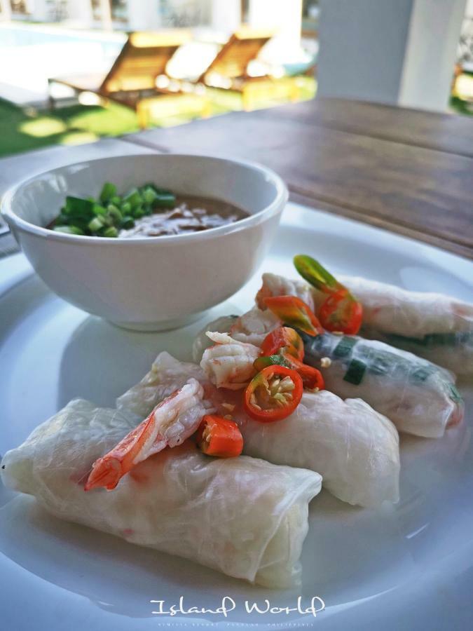 Island World Panglao Hotel Екстериор снимка