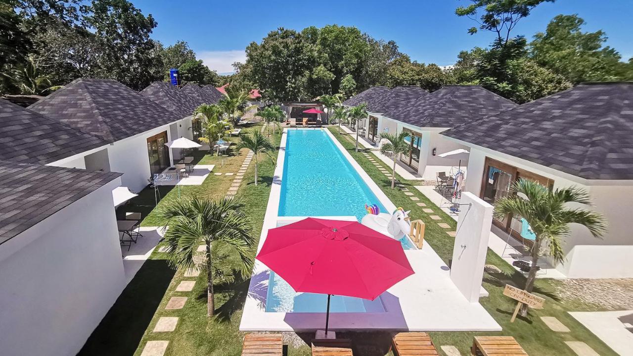 Island World Panglao Hotel Екстериор снимка